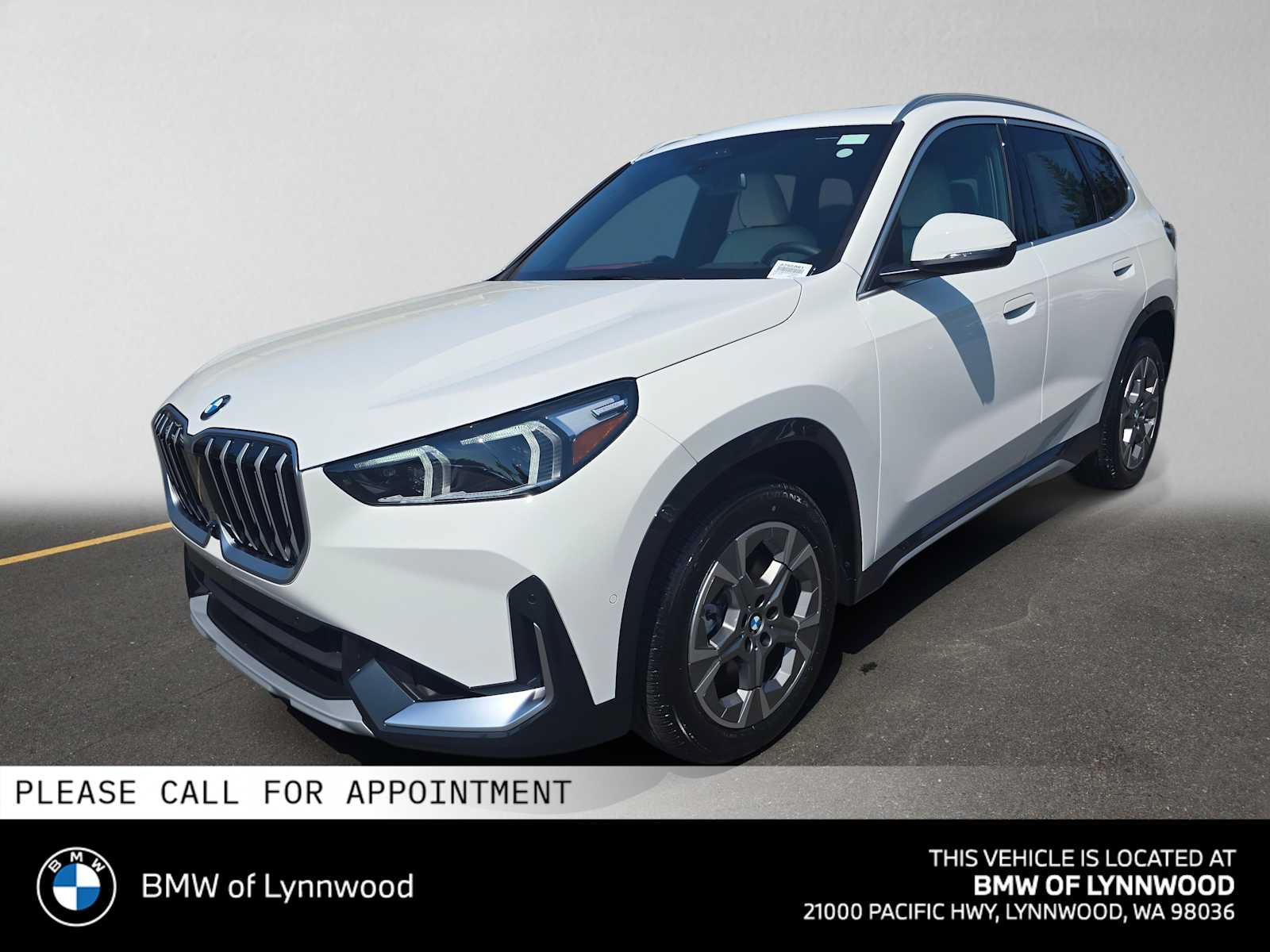 New 2026 BMW X1 xDrive28i w/ Technology Package AWD/4WD image 7