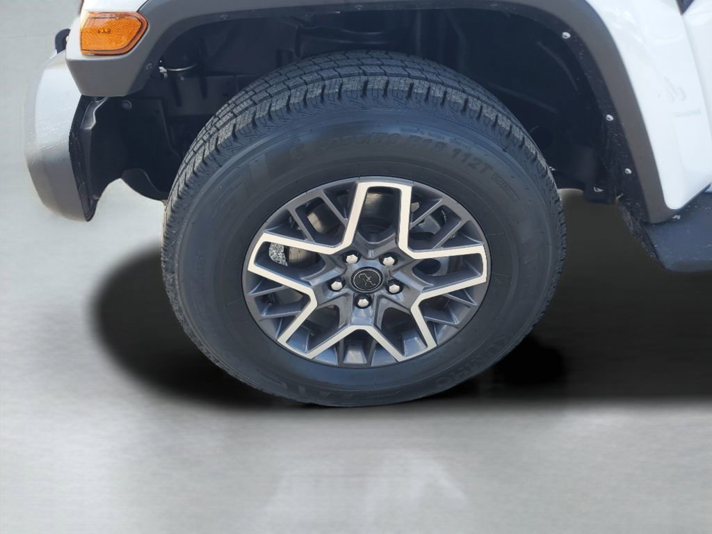 Used 2024 Jeep Wrangler Sahara w/ Technology Group image 10