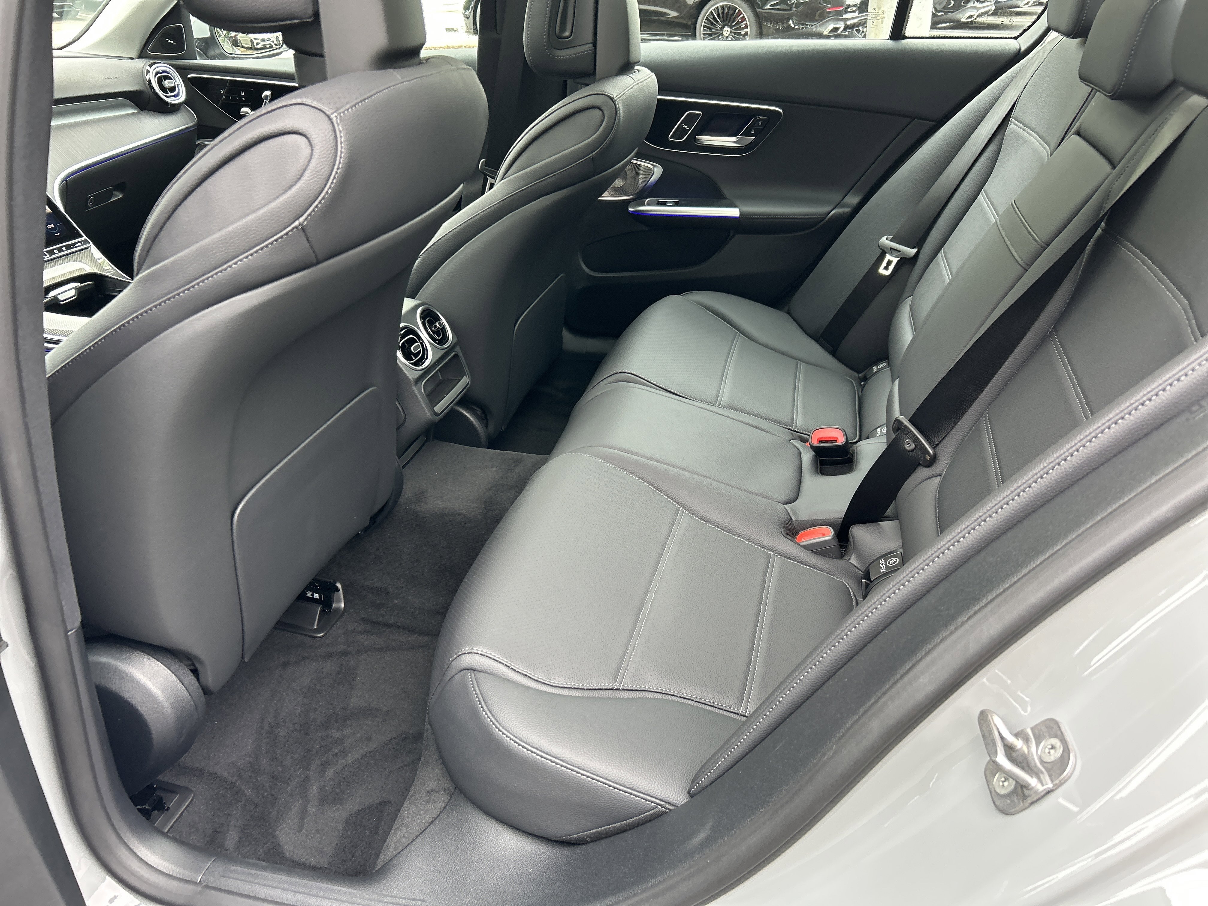 New 2026 Mercedes-Benz C 300 Sedan image 36