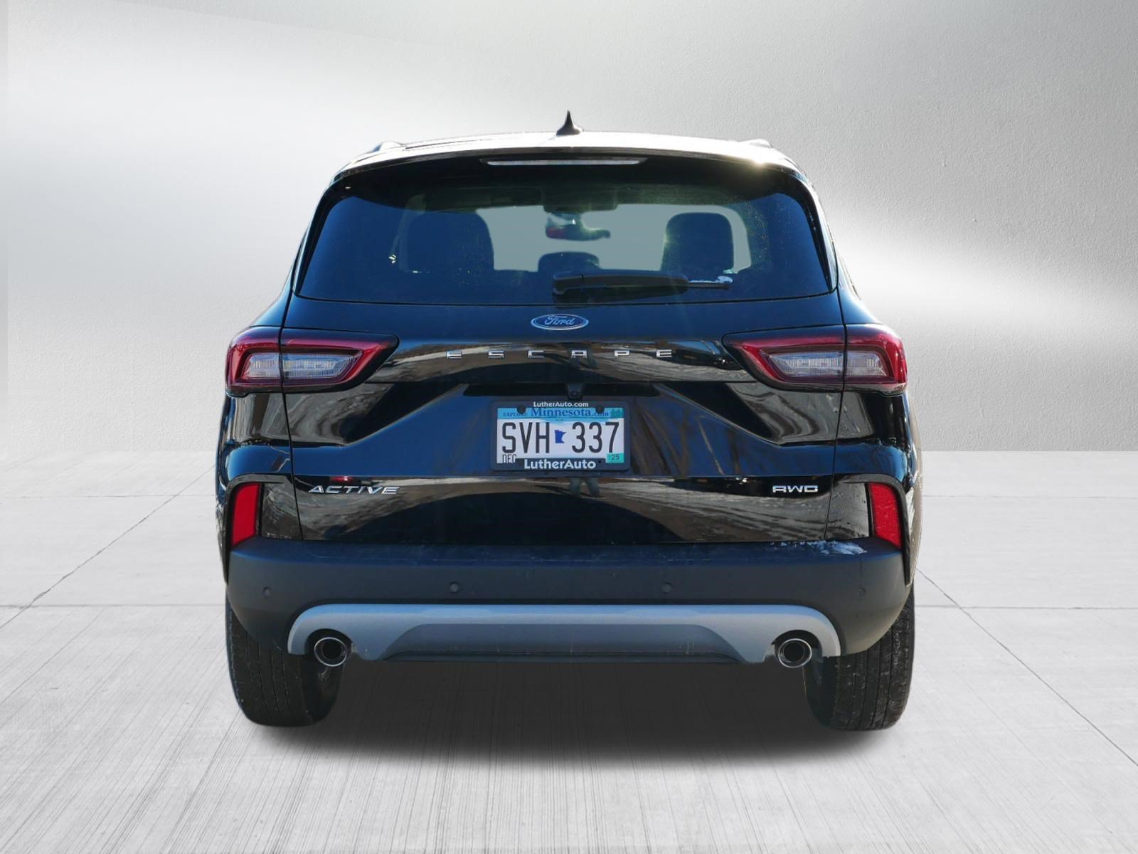 Used 2025 Ford Escape Active w/ Active Premium Tech Pack AWD/4WD image 6
