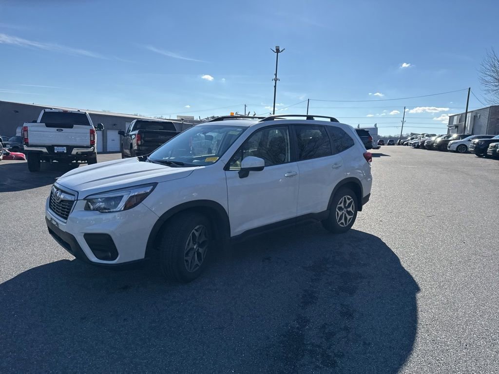 Used 2021 Subaru Forester Premium image 3