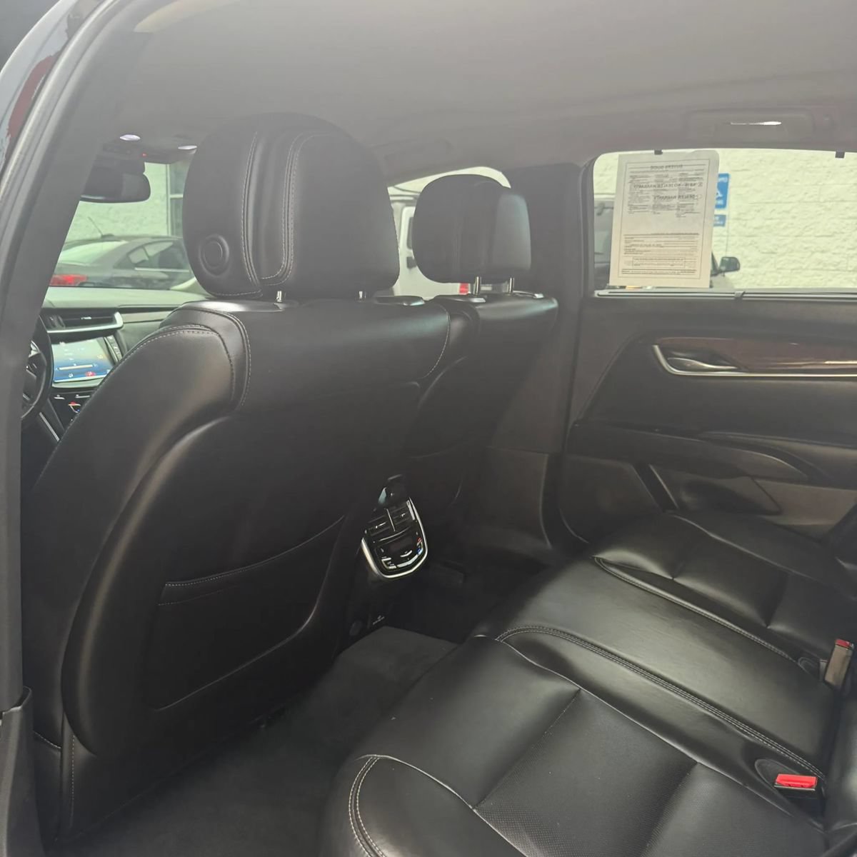 Used 2013 Cadillac XTS Premium FWD image 11