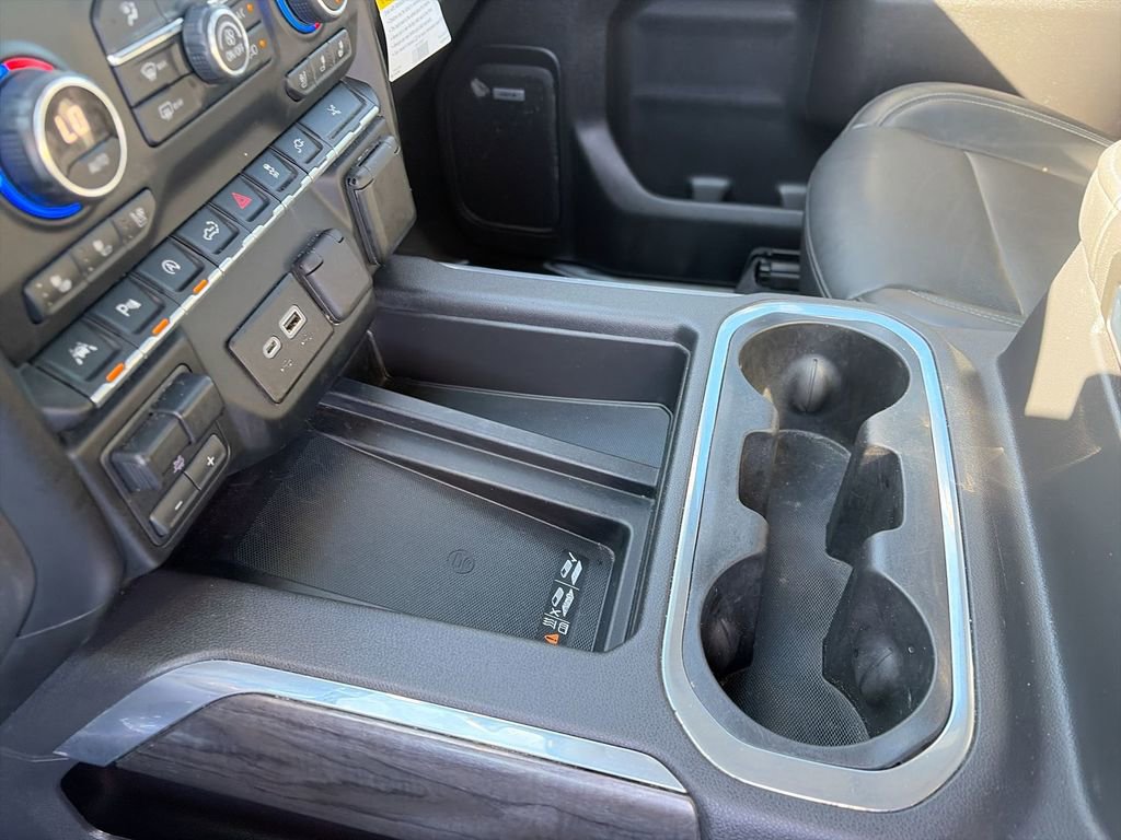 Used 2020 Chevrolet Silverado 1500 LTZ w/ LTZ Plus Package AWD/4WD image 24