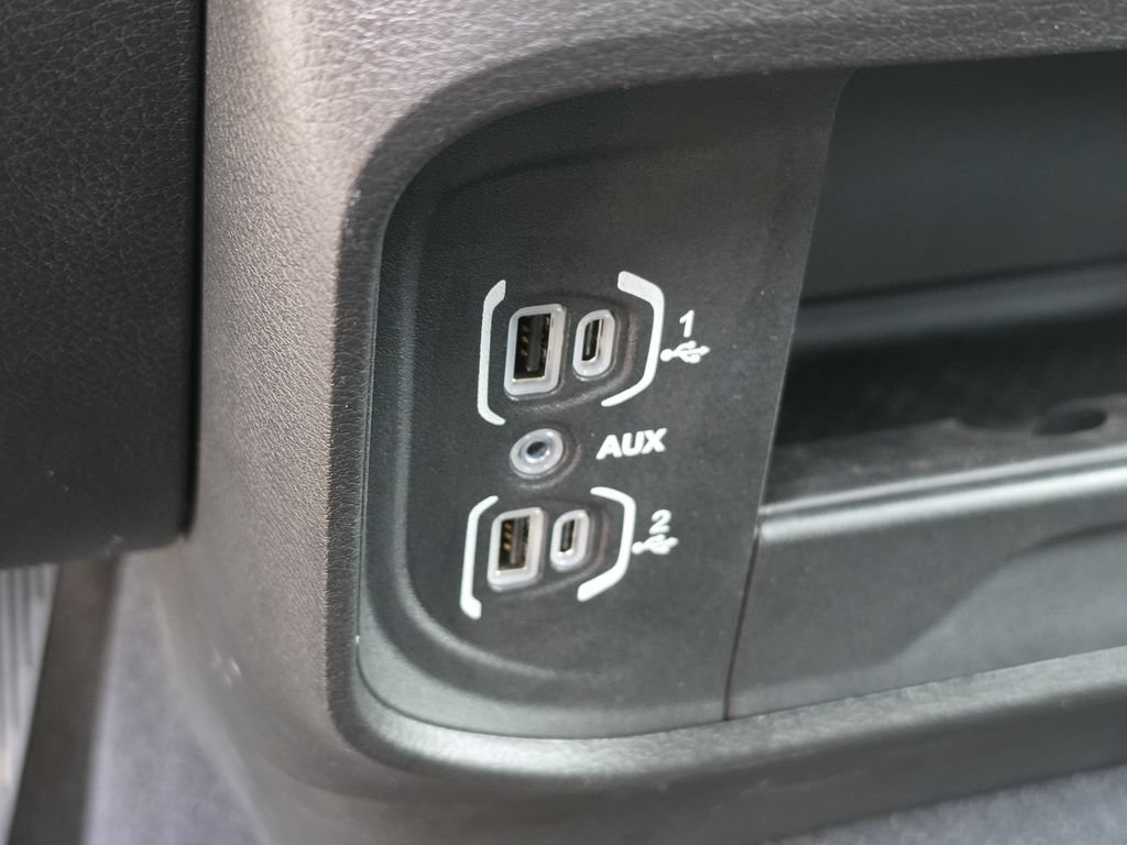 Certified 2025 RAM 3500 Tradesman AWD/4WD image 23