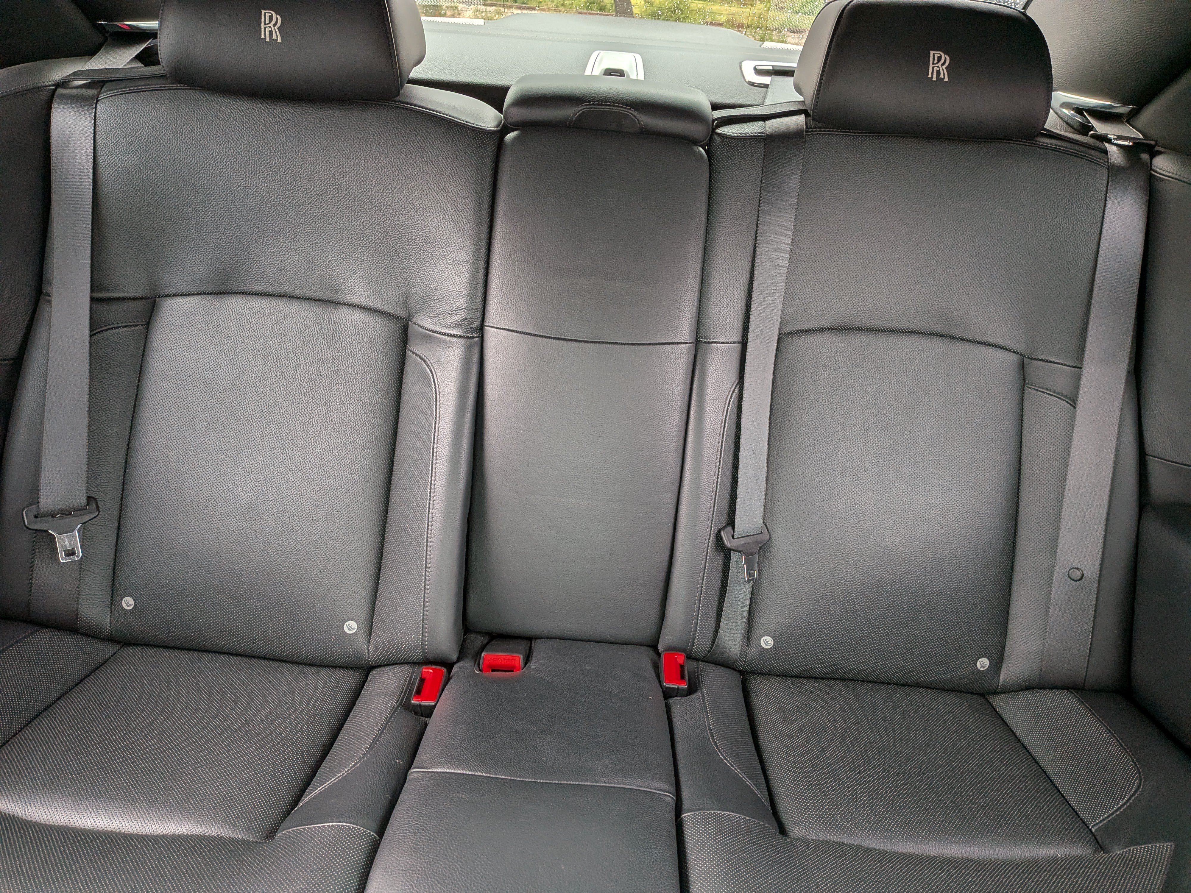 Used 2013 Rolls-Royce Ghost RWD image 13