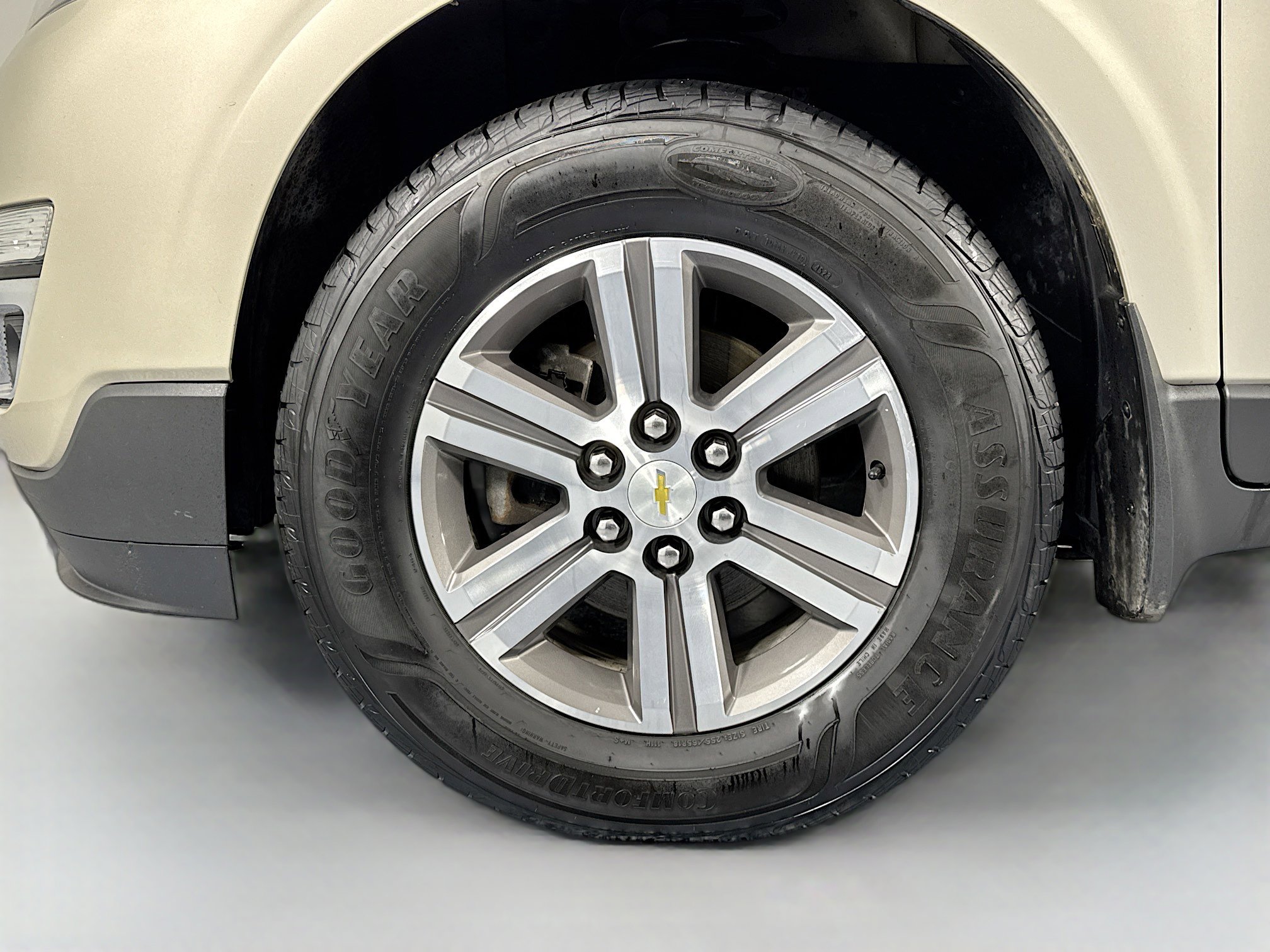 Used 2017 Chevrolet Traverse LT image 30