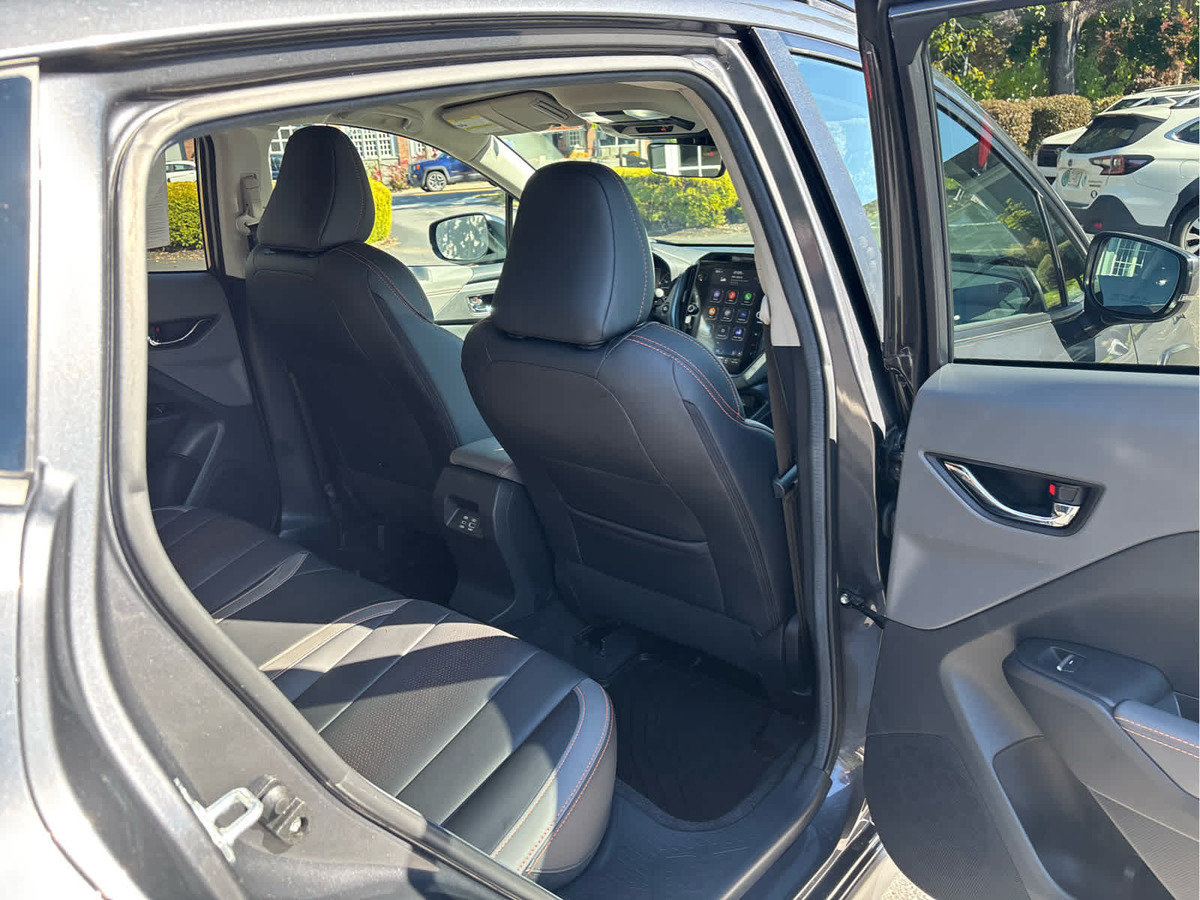 Used 2024 Subaru Crosstrek 2.5i Limited AWD/4WD image 22