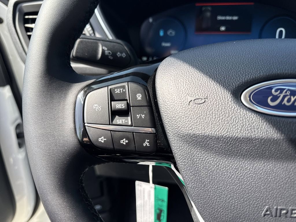 New 2025 Ford Escape SE w/ PHEV Premium Package image 15