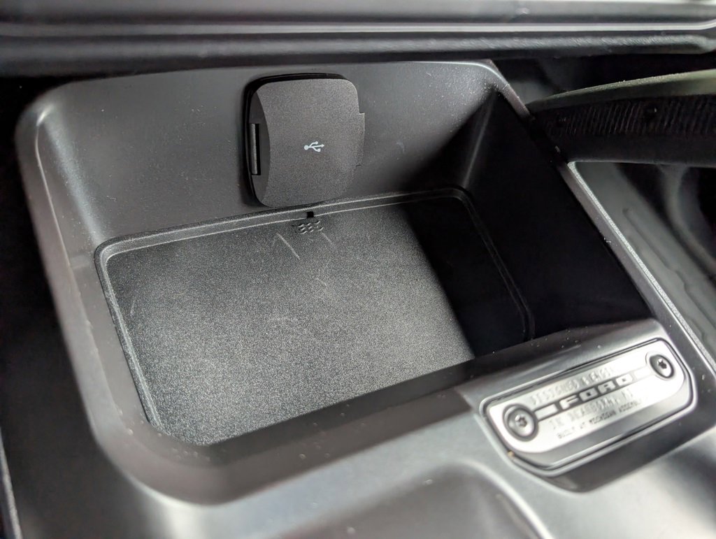 Used 2024 Ford Bronco Everglades image 17