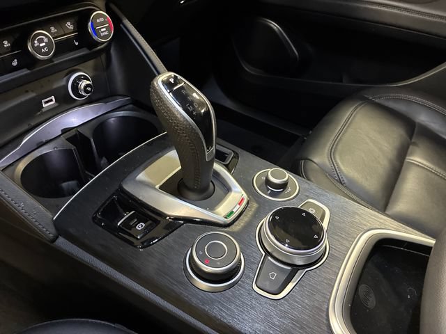 Used 2022 Alfa Romeo Stelvio Sprint AWD/4WD image 25