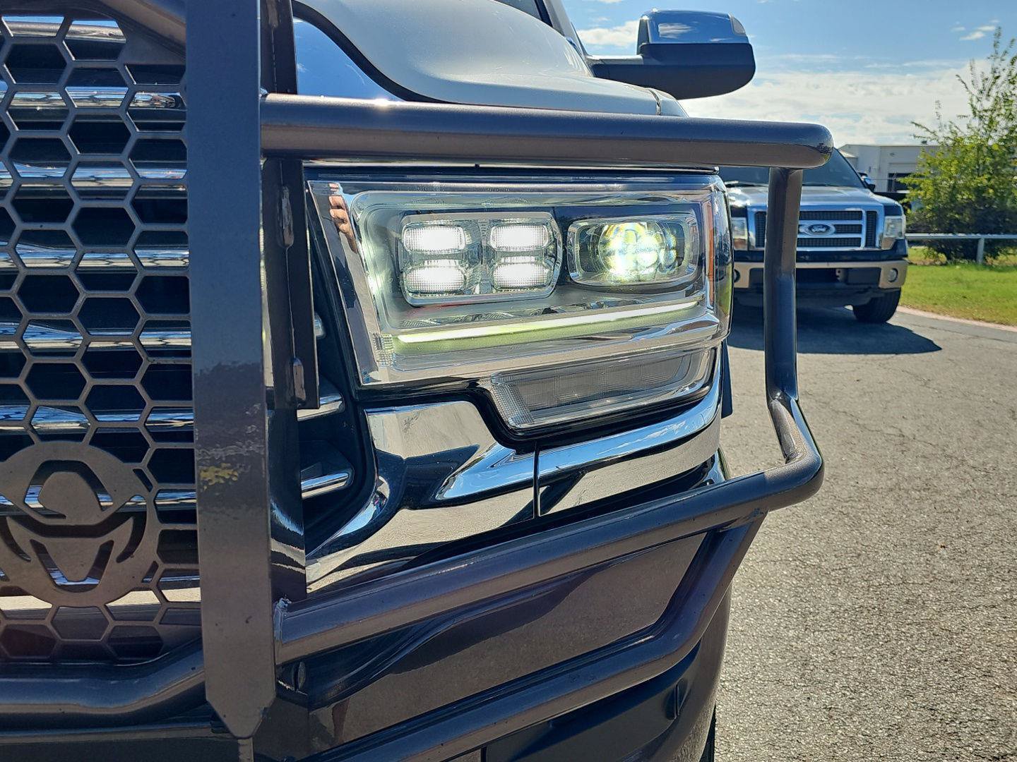 Used 2020 RAM 2500 Limited AWD/4WD image 9