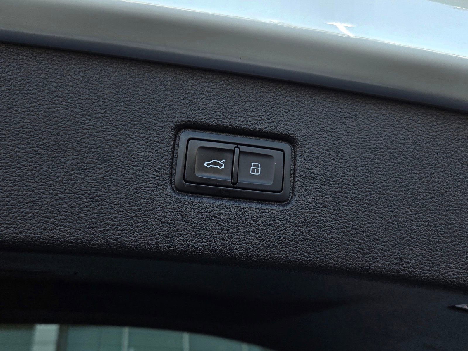 Used 2025 Audi Q7 3.0T Premium Plus image 29