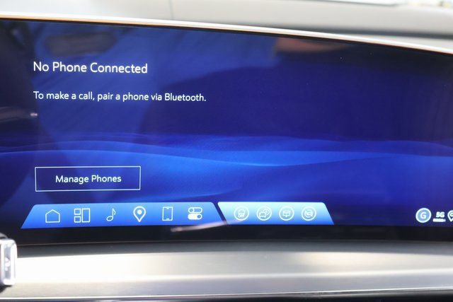 New 2026 Cadillac Lyriq Signature Luxury image 21