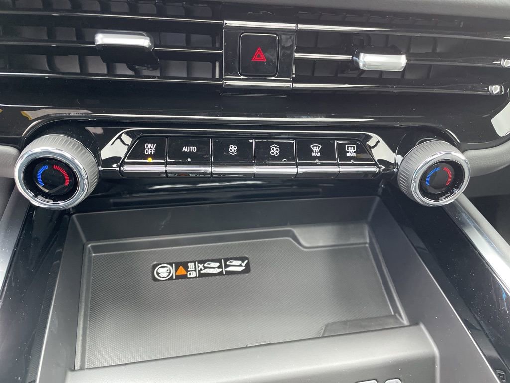 New 2026 Chevrolet Suburban High Country image 20