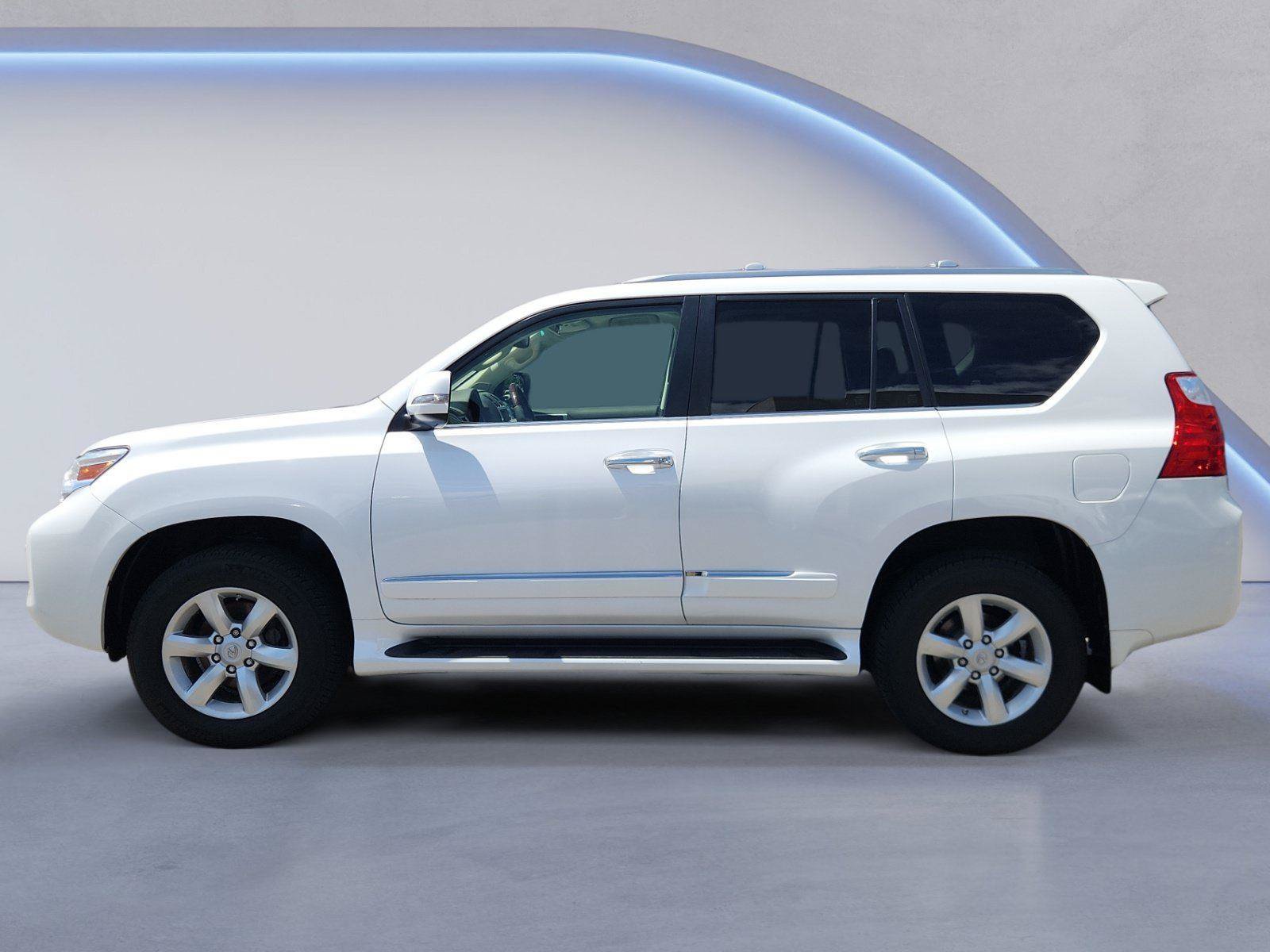 Used 2013 Lexus GX 460 w/ Comfort Plus Pkg AWD/4WD image 6