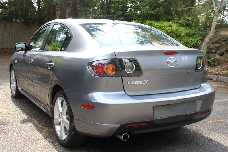 Used 2004 MAZDA MAZDA3 s FWD image 4