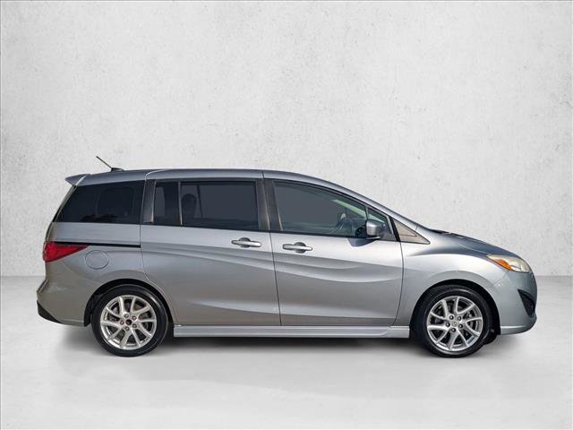 Used 2012 MAZDA MAZDA5 Touring w/ Moonroof & Audio Pkg image 4