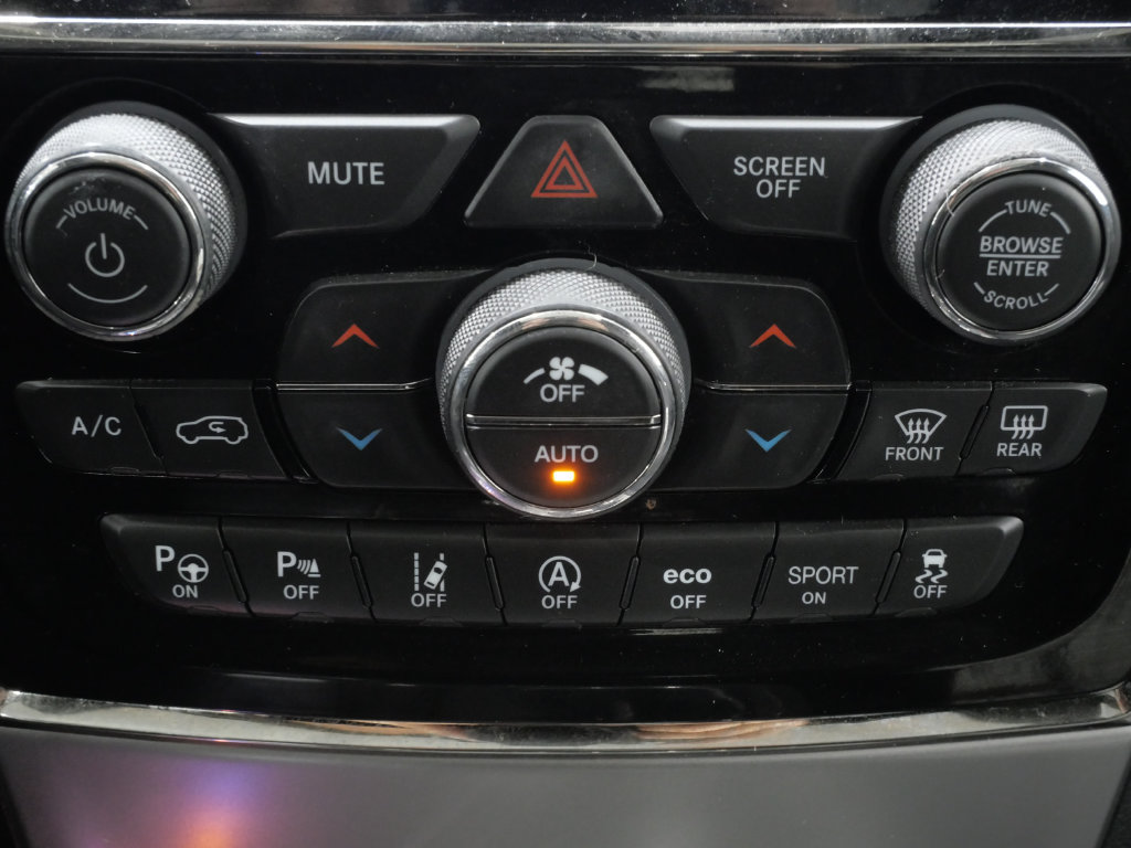Used 2019 Jeep Grand Cherokee High Altitude AWD/4WD image 20