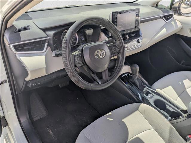 Used 2021 Toyota Corolla LE image 9