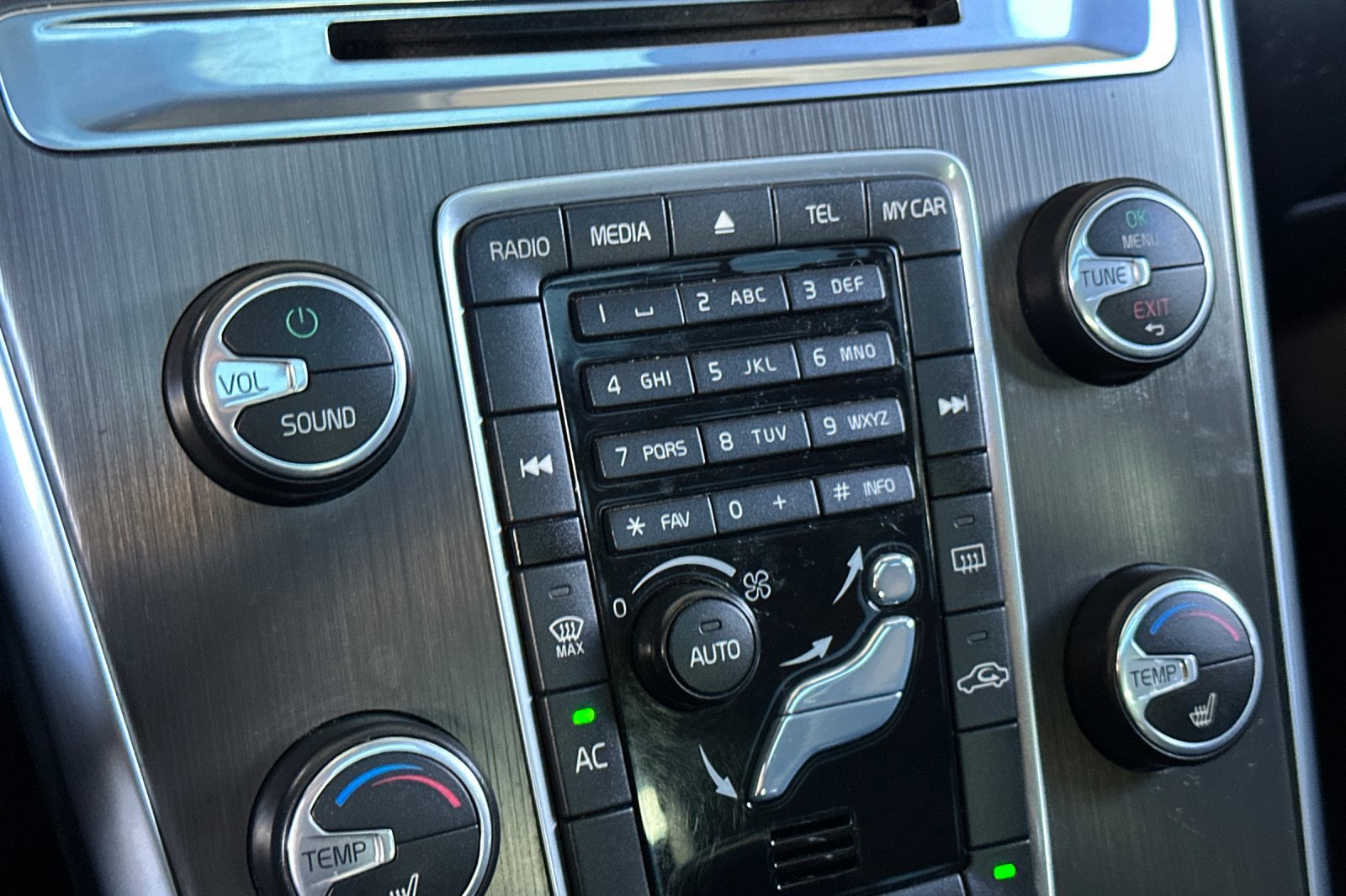 Used 2014 Volvo XC60 3.2 AWD/4WD image 20