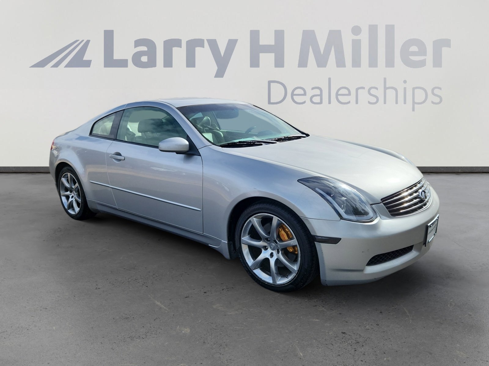 Used 2003 INFINITI G35 Coupe w/ Premium Pkg image 7