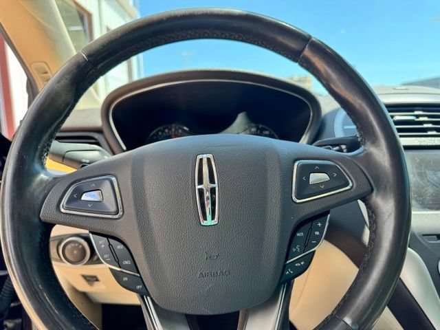 Used 2015 Lincoln MKC FWD w/ Equipment Group 101A Select image 20