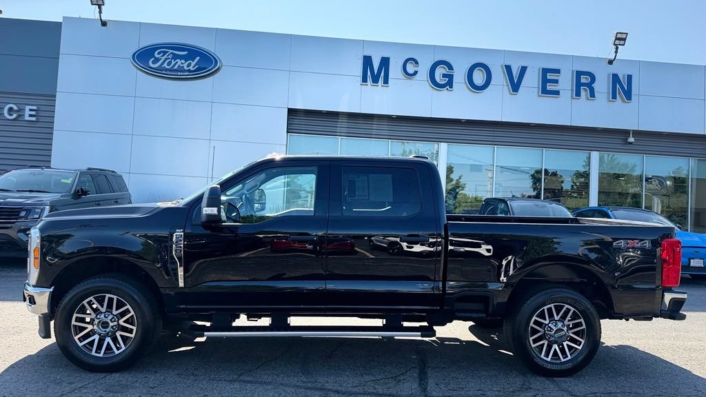 Used 2025 Ford F250 XLT w/ Snow Plow Prep Package AWD/4WD image 4