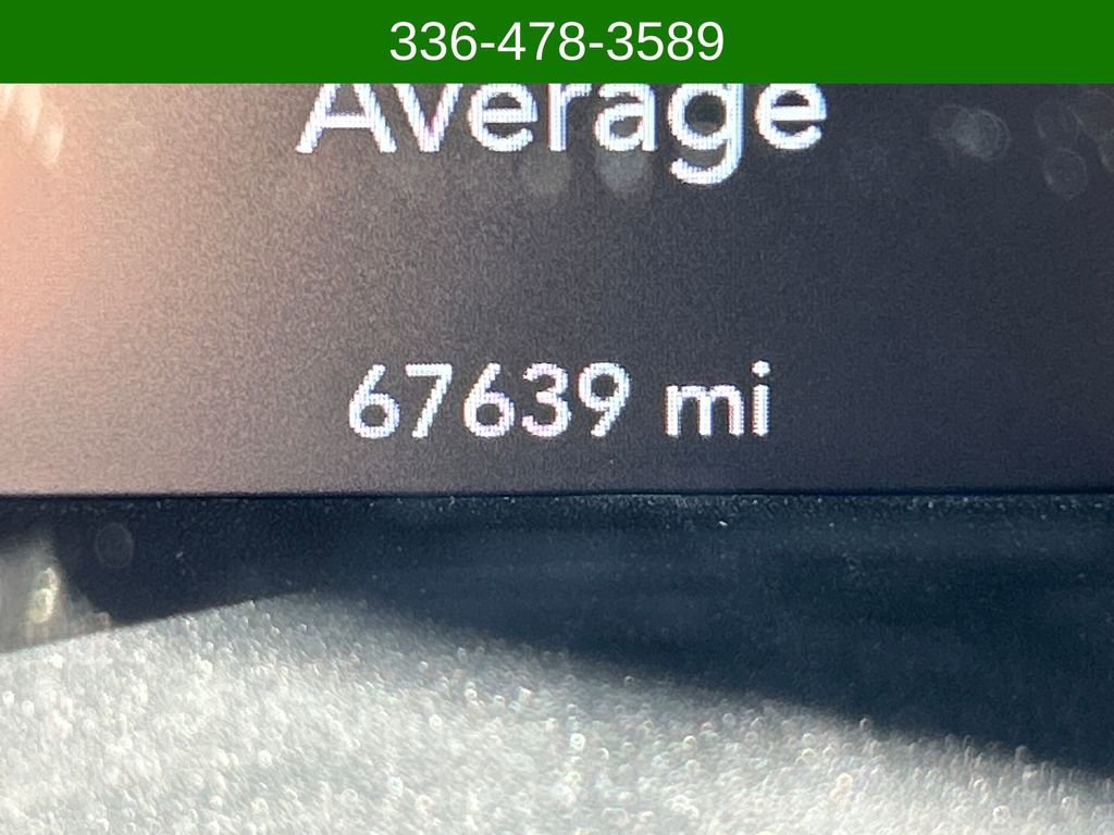 Used 2022 Dodge Challenger R/T w/ Blacktop Package image 16