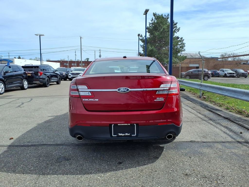 Used 2013 Ford Taurus SEL image 7