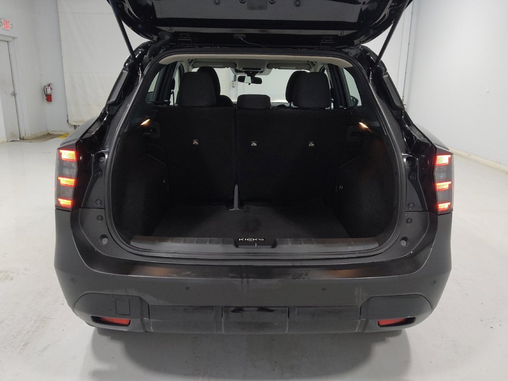 Used 2025 Nissan Kicks S FWD image 29