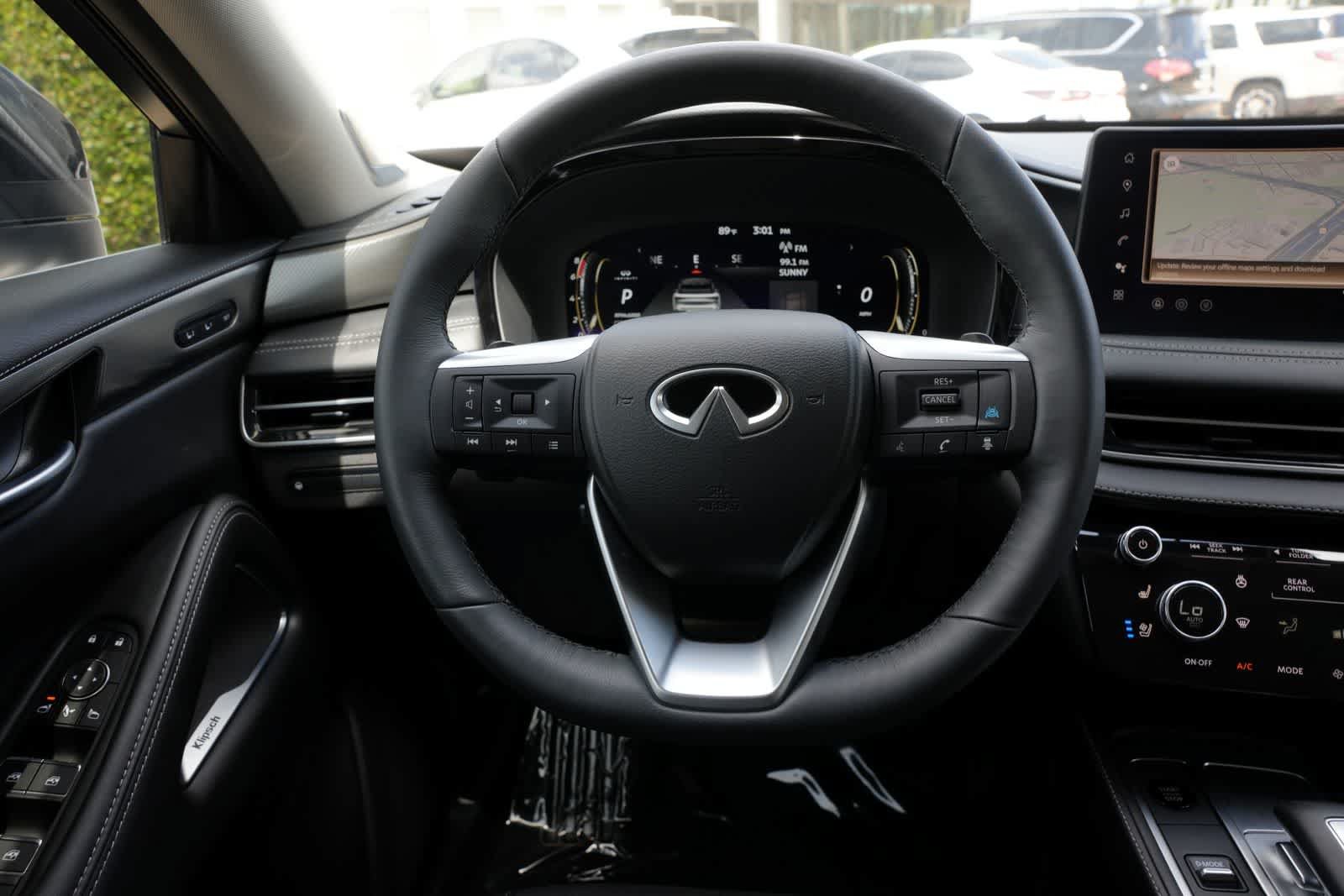 Used 2026 INFINITI QX60 Luxe w/ Cargo Package AWD/4WD image 8