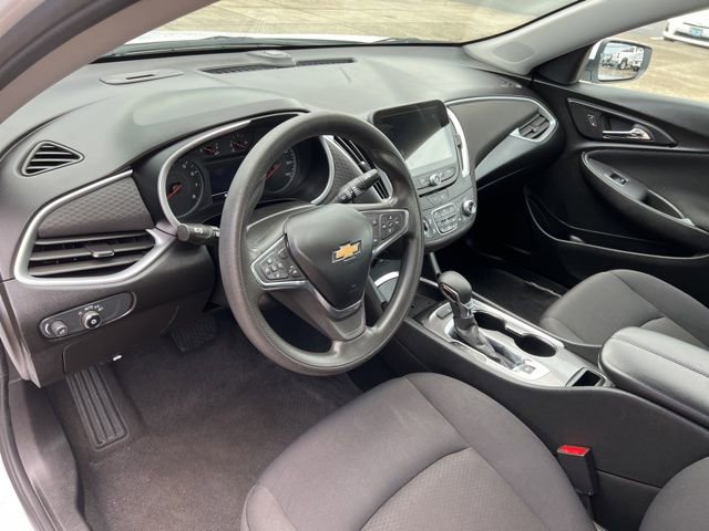 Used 2023 Chevrolet Malibu LT image 19