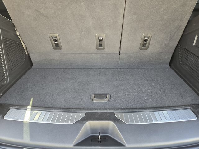 Used 2024 Chevrolet Tahoe High Country w/ Max Trailering Package RWD image 32