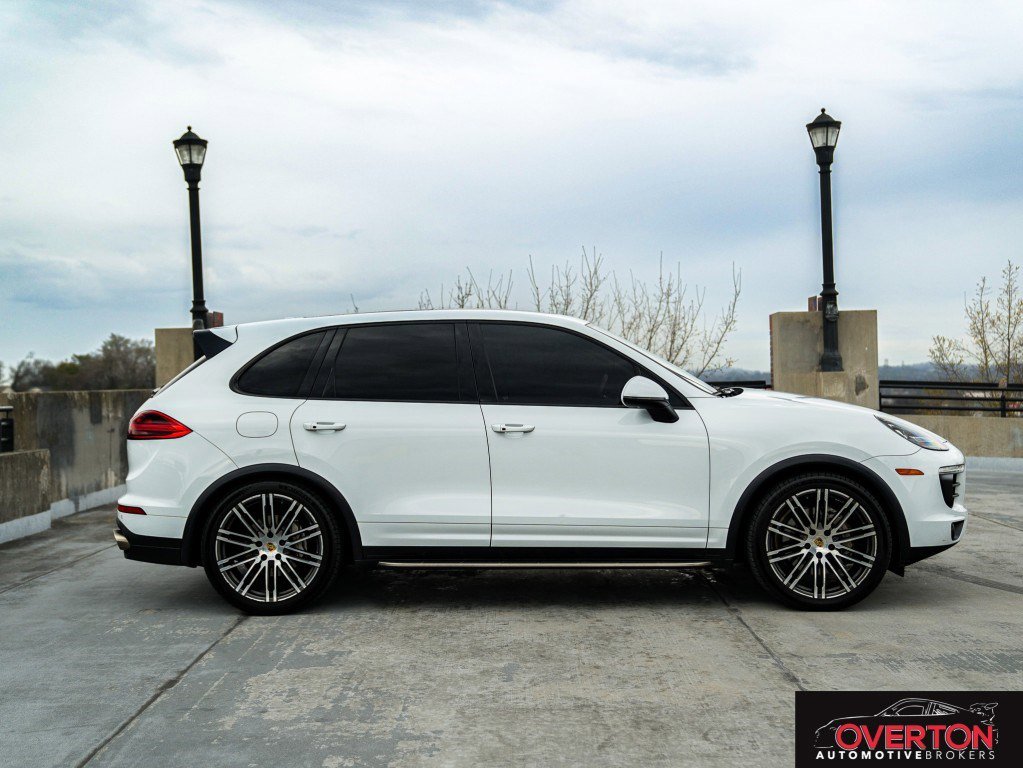 Used 2015 Porsche Cayenne S image 6