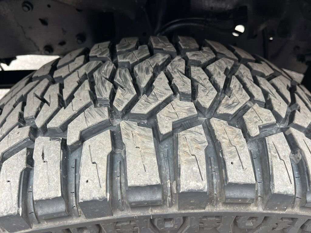 Used 2005 Ford Excursion Eddie Bauer image 11