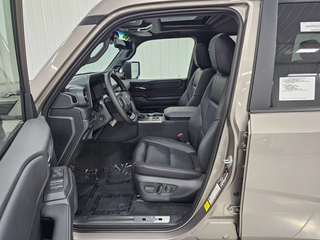 New 2027 Toyota Land Cruiser AWD/4WD image 11