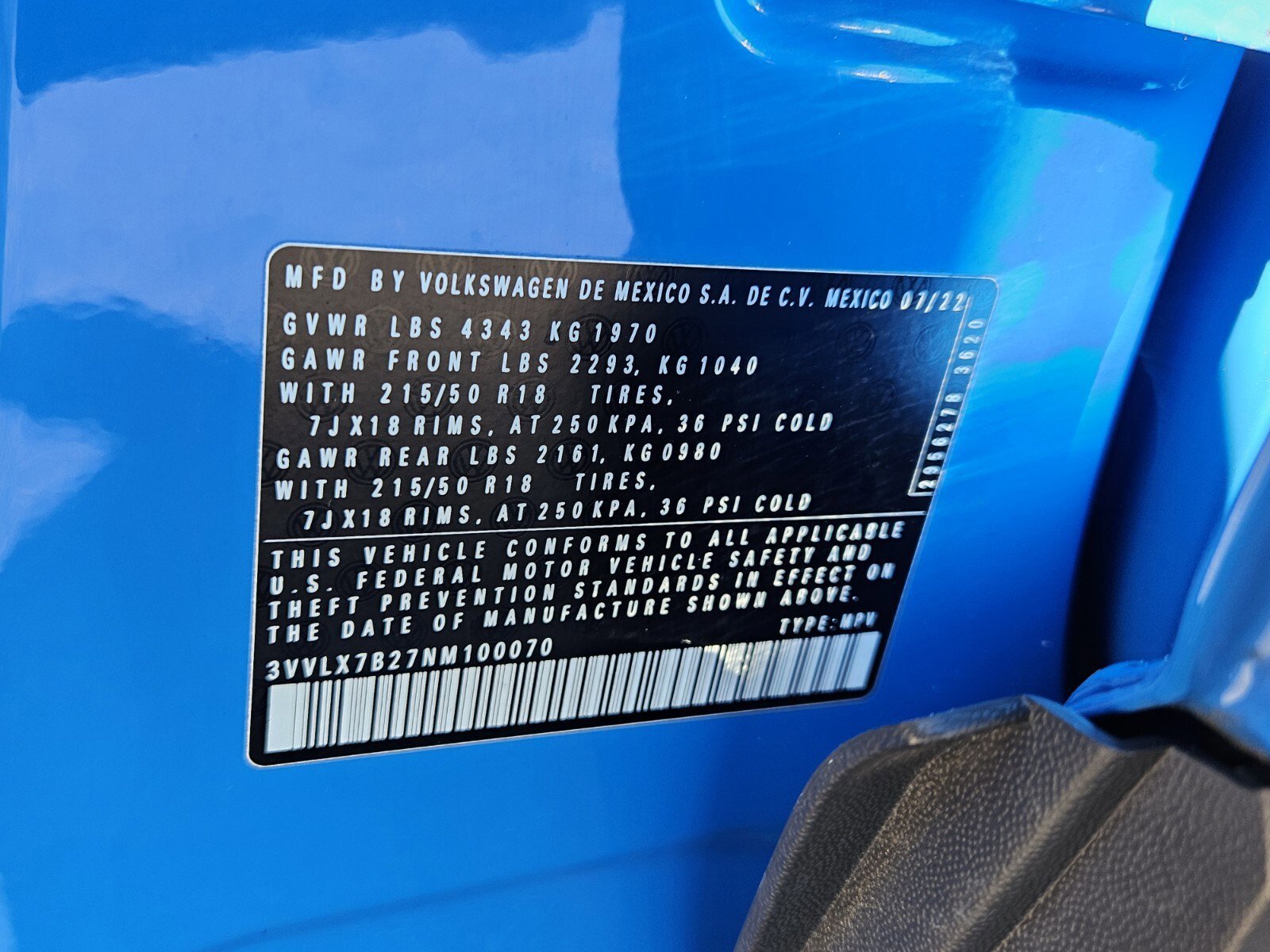 Used 2022 Volkswagen Taos SE w/ Panoramic Sunroof Package image 17