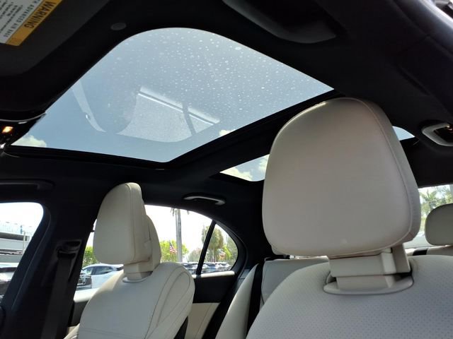 Used 2023 Mercedes-Benz C 300 Sedan image 8