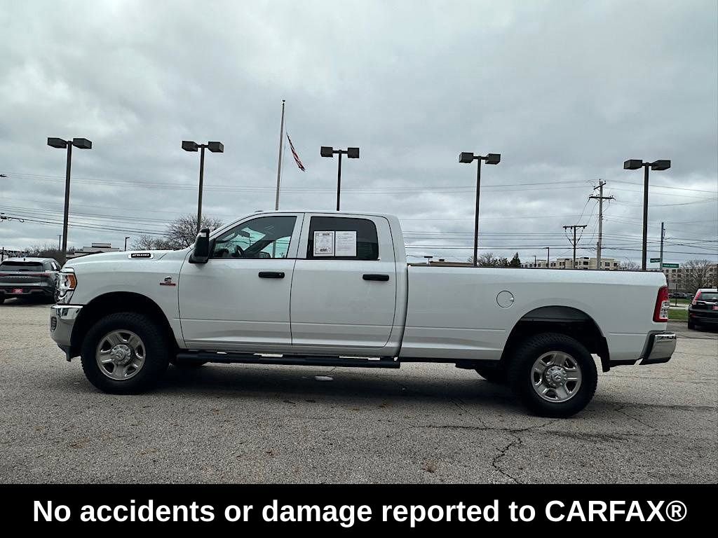 Used 2024 RAM 2500 Tradesman w/ Chrome Appearance Group AWD/4WD image 2
