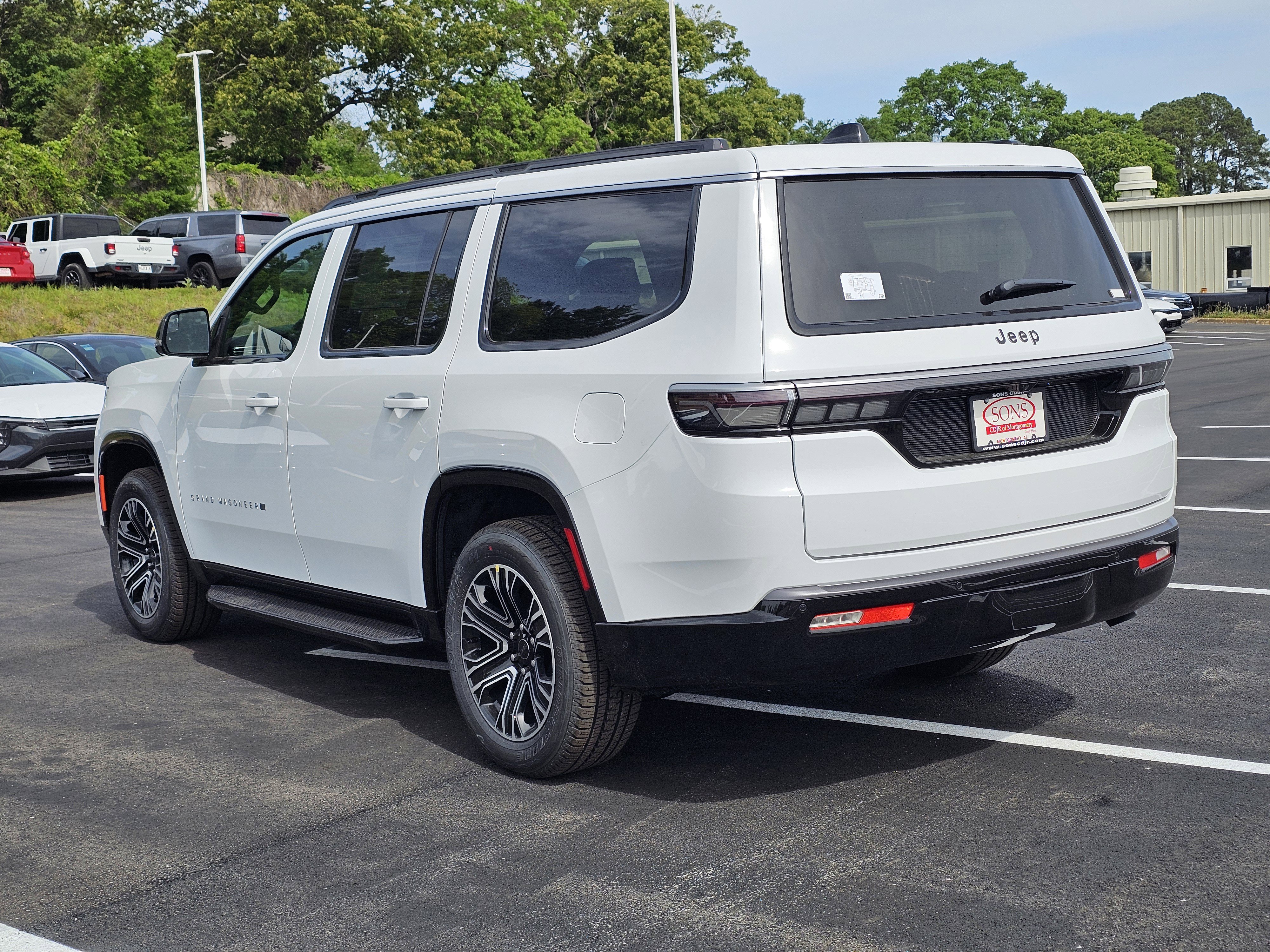 New 2026 Jeep Grand Wagoneer 2WD image 13