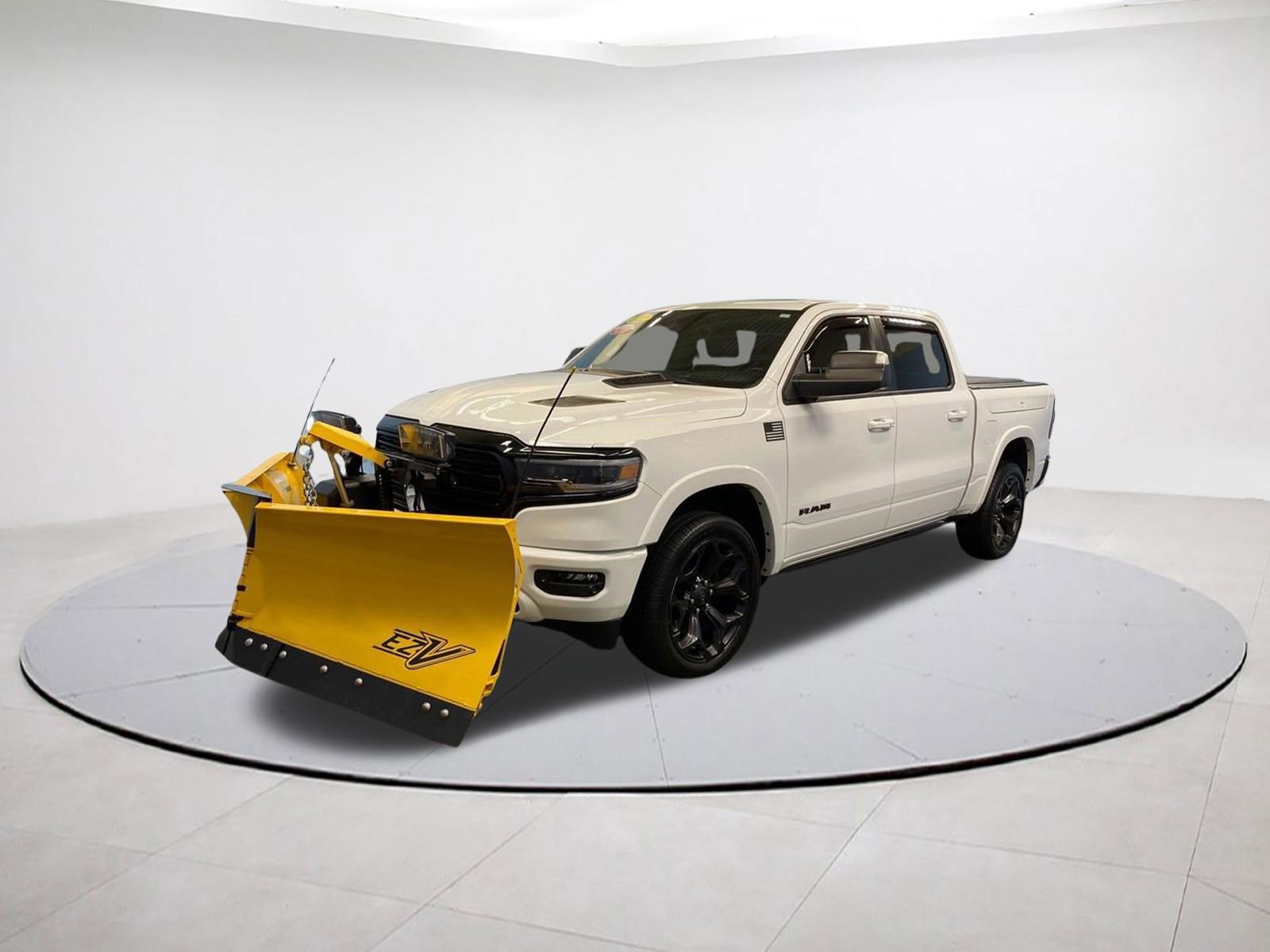 Used 2022 RAM 1500 Limited AWD/4WD image 4