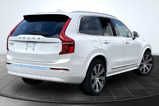 Certified 2024 Volvo XC90 T8 Ultimate w/ Protection Package Premier AWD/4WD image 3