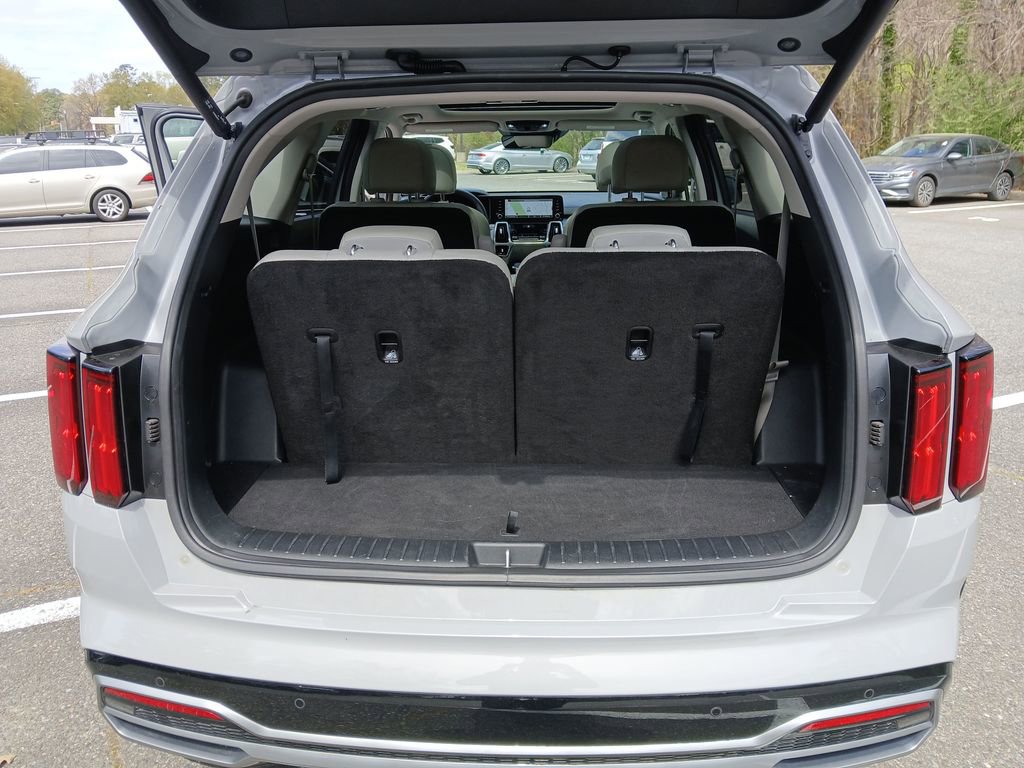 Used 2023 Kia Sorento SX image 31