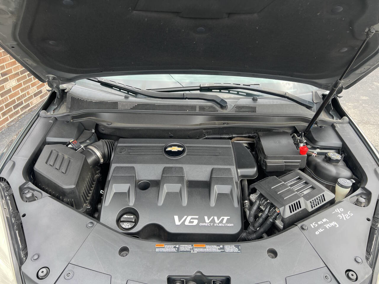 Used 2012 Chevrolet Equinox LT w/ Driver Convenience Package image 19