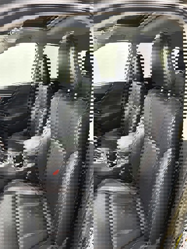 Used 2023 Subaru Outback Limited image 12