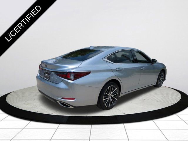 Certified 2025 Lexus ES 350 w/ Premium Package FWD image 4