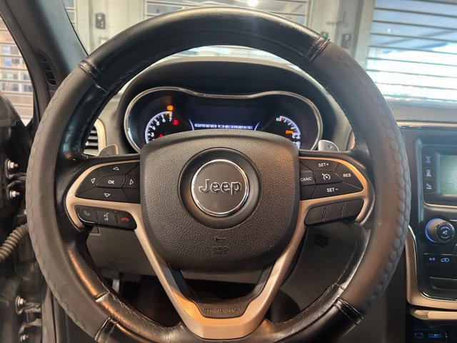 Used 2015 Jeep Grand Cherokee Laredo w/ Quick Order Package 23E RWD image 18