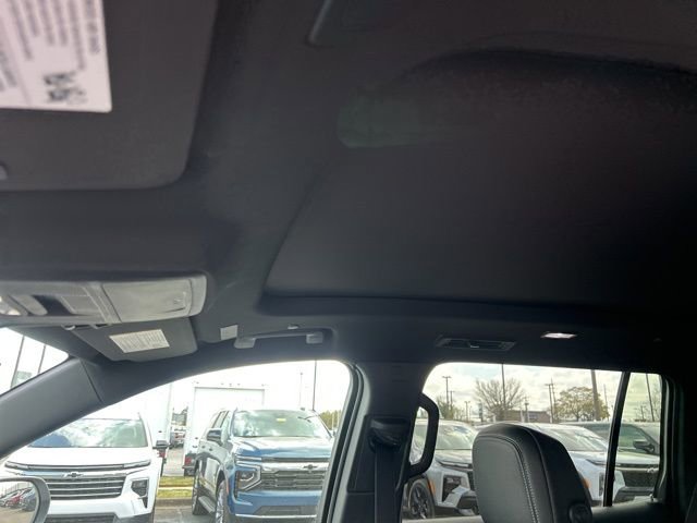 New 2026 Chevrolet Traverse LT w/ Sun and Wheel Package image 17