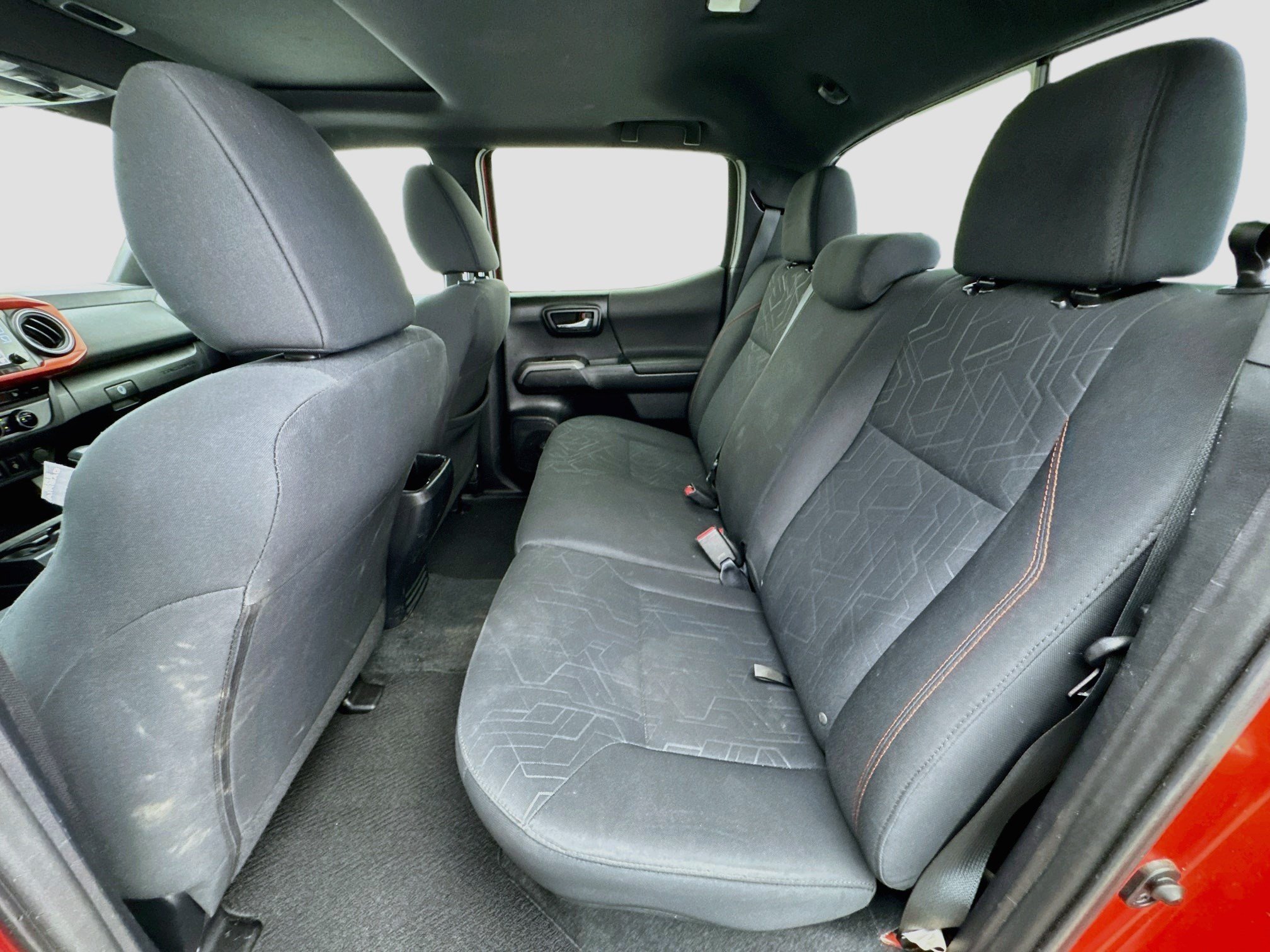 Used 2016 Toyota Tacoma TRD Sport RWD image 16