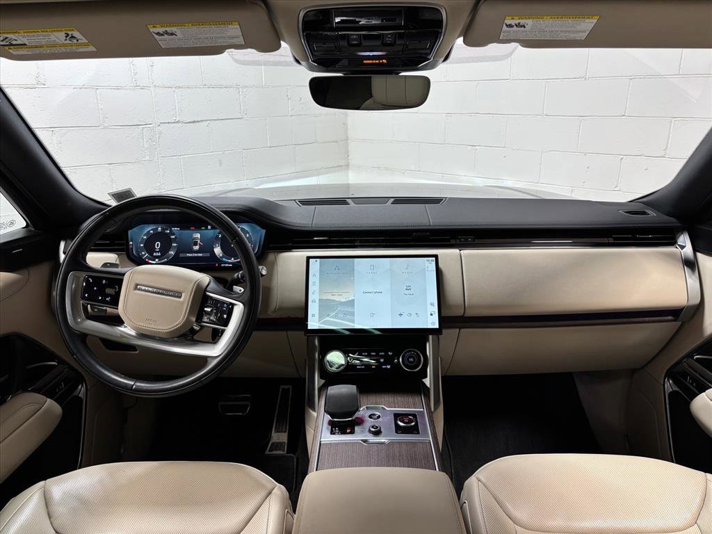 Used 2023 Land Rover Range Rover SE image 36